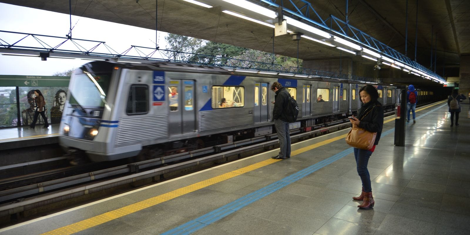 Tarifa de trem e metrô fica mais cara a partir desta segunda em SP