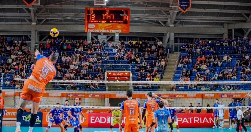 Farma Conde Vôlei perde para o Renata e está fora da Copa Brasil