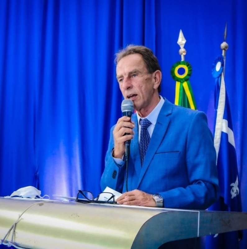 Prefeito Luiz Carlos de Siqueira é afastado do cargo em Aparecida