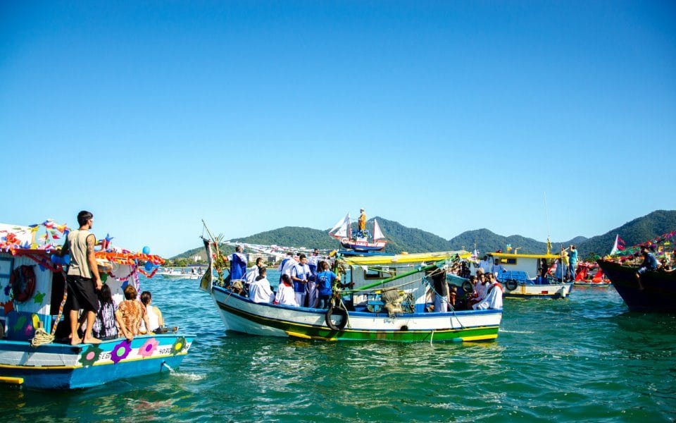 Carnaval 2024: desfiles, blocos, ou sossego? Veja as opções