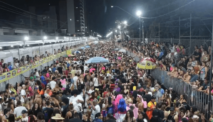Guará tem desfile de escolas de samba nesta terça, 13