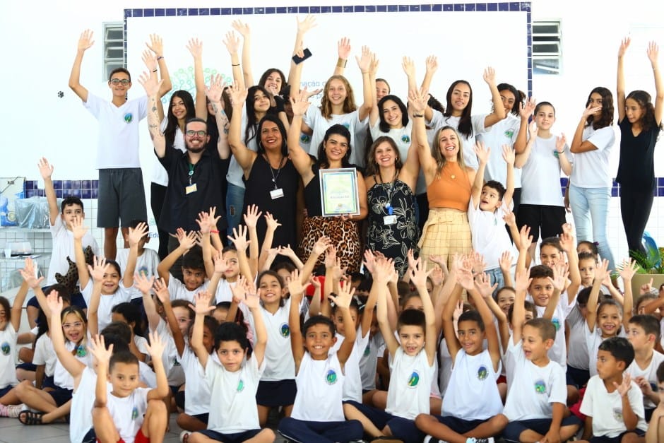 Emefi Profª Dosulina Chenque Chaves de Andrade é a primeira do ano certificada 5.0 em São José
