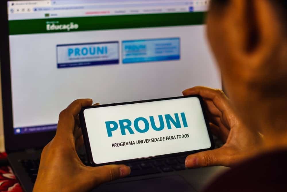 Pré-selecionados para o Prouni tem até esta terça-feira (20), para confirmar dados informados na inscrição