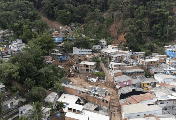 São Sebastião tem sirene de evacuação acionada por conta da chuva na tarde desta terça