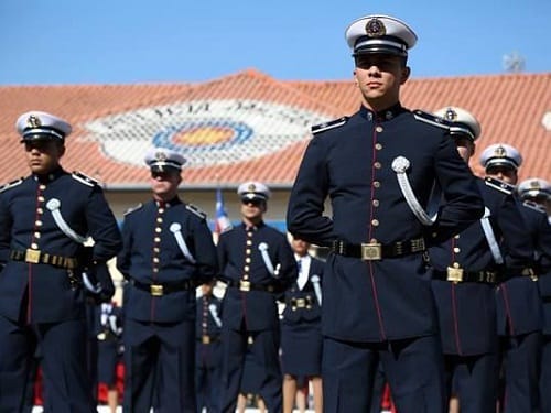 Tarcísio promete implantar Colégio da Polícia Militar