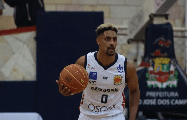 São José Basket enfrenta Franca na noite desta segunda (1) pelo NBB