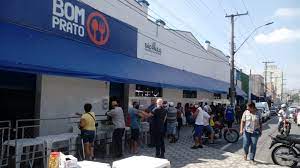Bom Prato no Vale oferece vagas de emprego com salário de até R$ 2.400