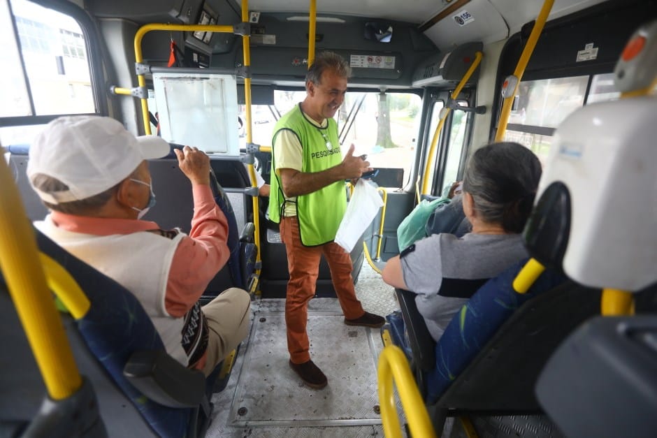 Prefeitura realiza pesquisa do transporte público 2024 em São José