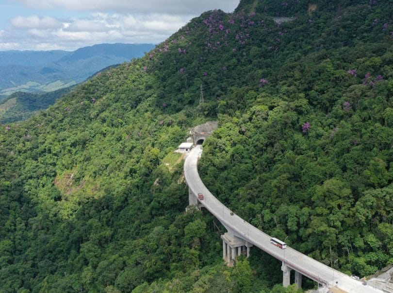 Rodovia dos Tamoios terá operação especial para o feriado do Dia do Trabalho