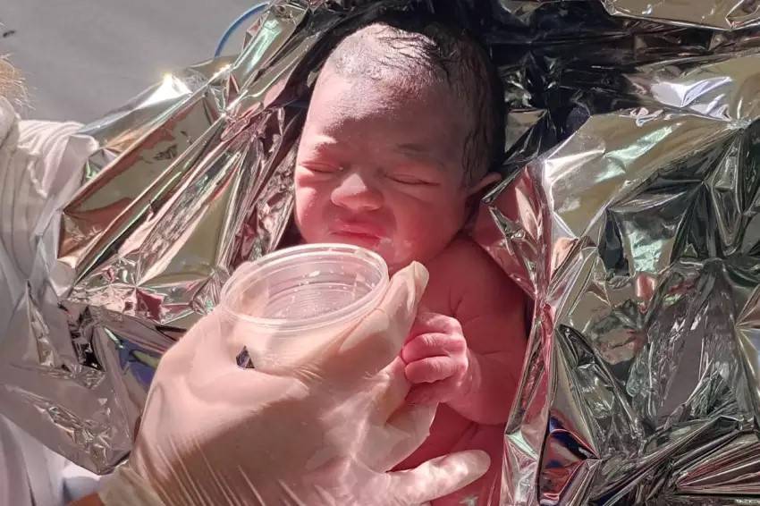 Bebê abandonada em São José dos Campos será acolhida por família provisória