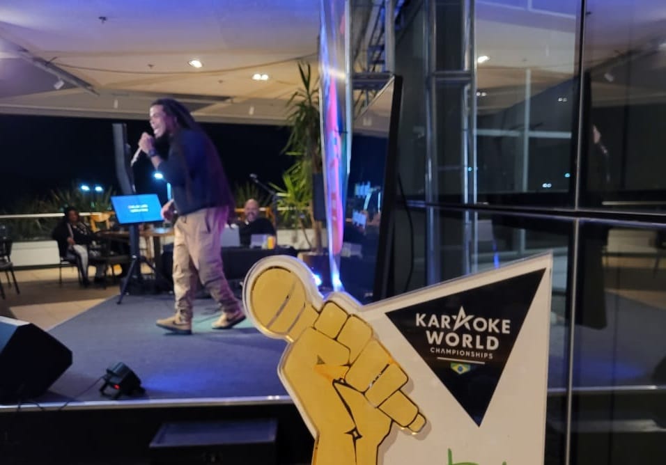 Taubaté escolhe cantores para disputar vagas para o Mundial de Karaokê