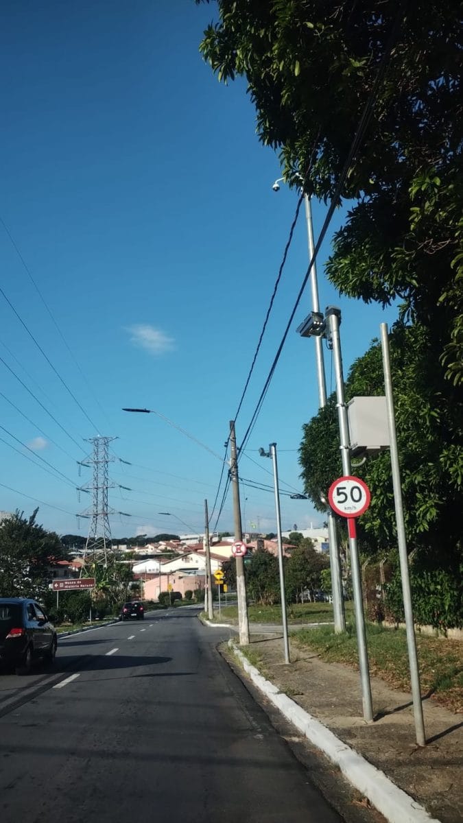 Taubaté inicia instalação de novos radares em 16 faixas