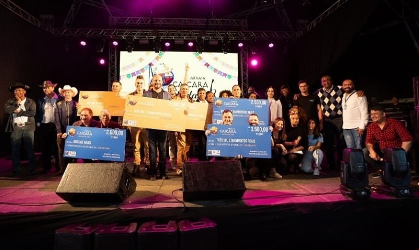 Festival Sertanejo 2024 acontece no Arraiá Caiçara em São Sebastião
