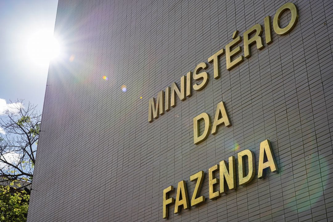 Congelamento de R$ 15 bi no orçamento será oficializado nesta segunda