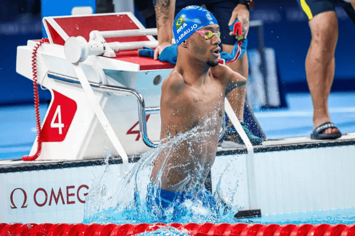 Gabrielzinho conquista ouro na abertura dos Jogos Paralímpicos de Paris