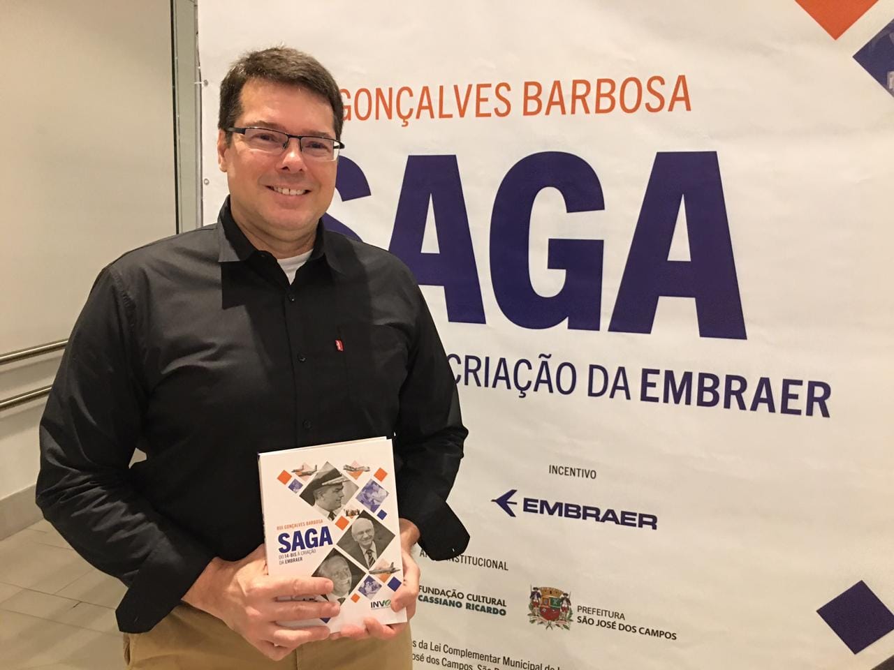 Jornalista e escritor Rui Gonçalves Barbosa, lança seu primeiro livro “SAGA – do 14 Bis à criação da Embraer”