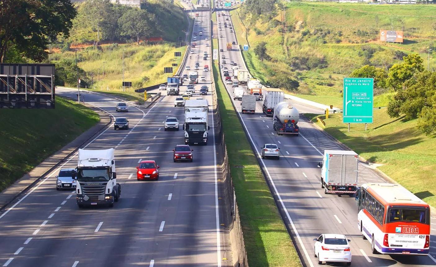 Via Dutra passa a ter internet 4G em todo o trecho entre São Paulo e Rio de Janeiro