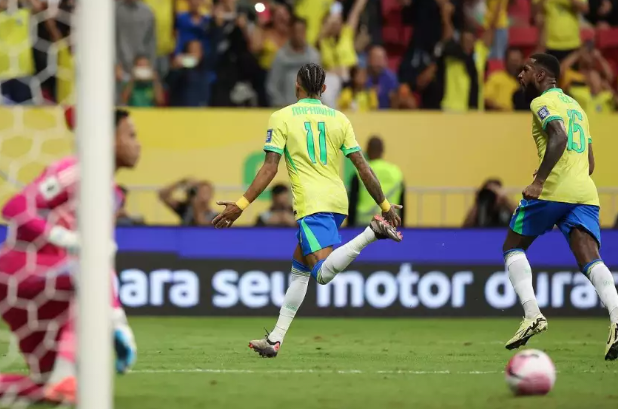 Brasil vence Peru por 4 a 0 e retoma confiança nas eliminatórias para a Copa do Mundo