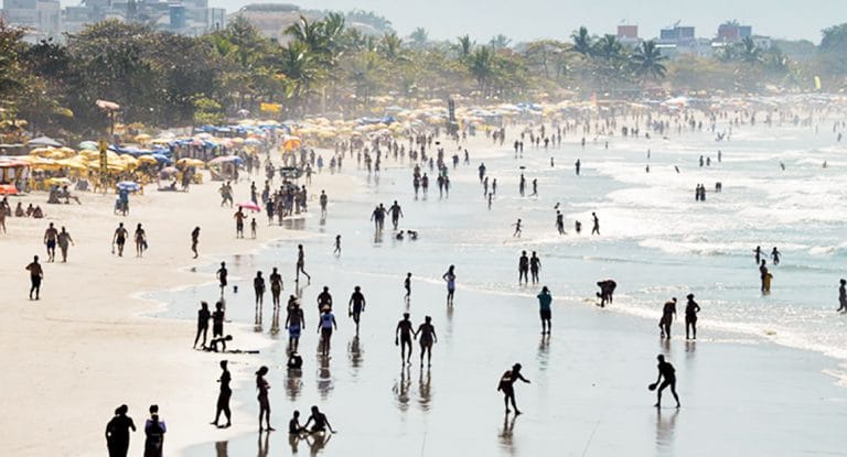 Ubatuba e Caraguatatuba se preparam para a temporada primavera-verão com aumento no turismo