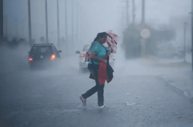 Frente fria traz alerta de chuvas intensas e temporais no Vale do Paraíba