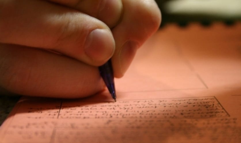 Caraguatatuba oferece oportunidade de educação para Jovens e Adultos com o Programa EJA