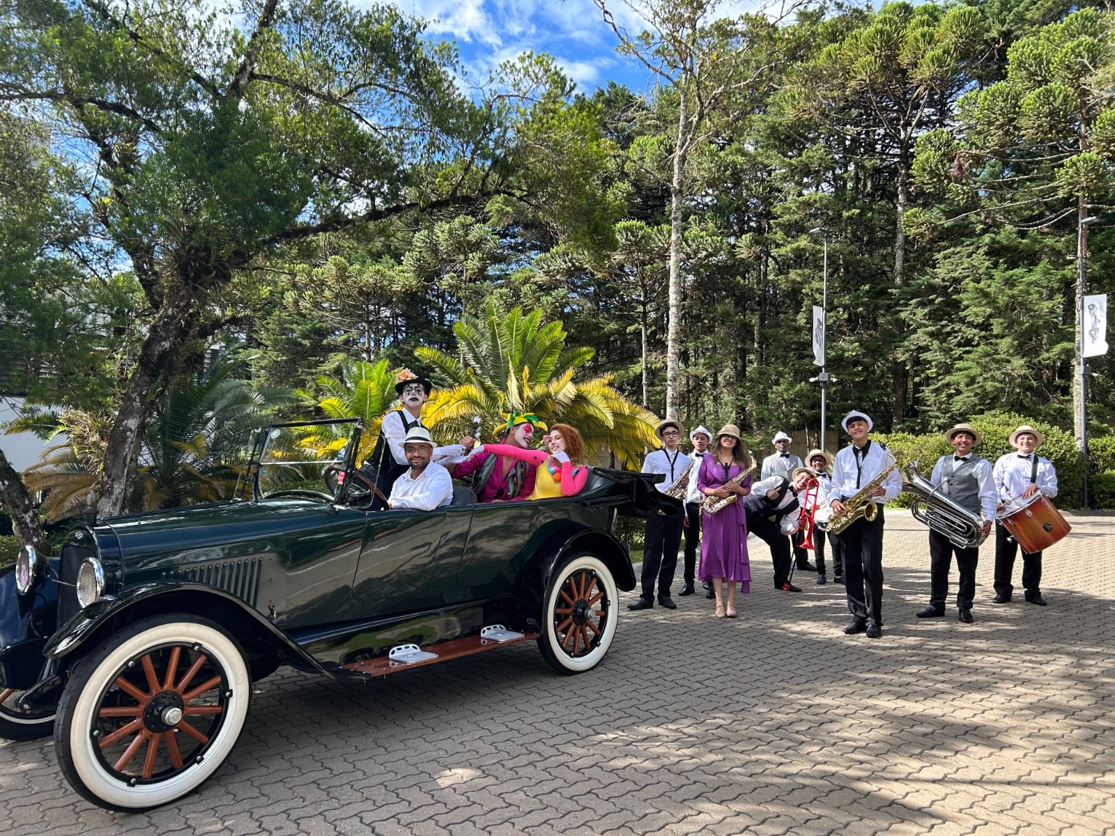 Museu CARDE promove carnaval histórico com Desfile de Corso em Campos do Jordão
