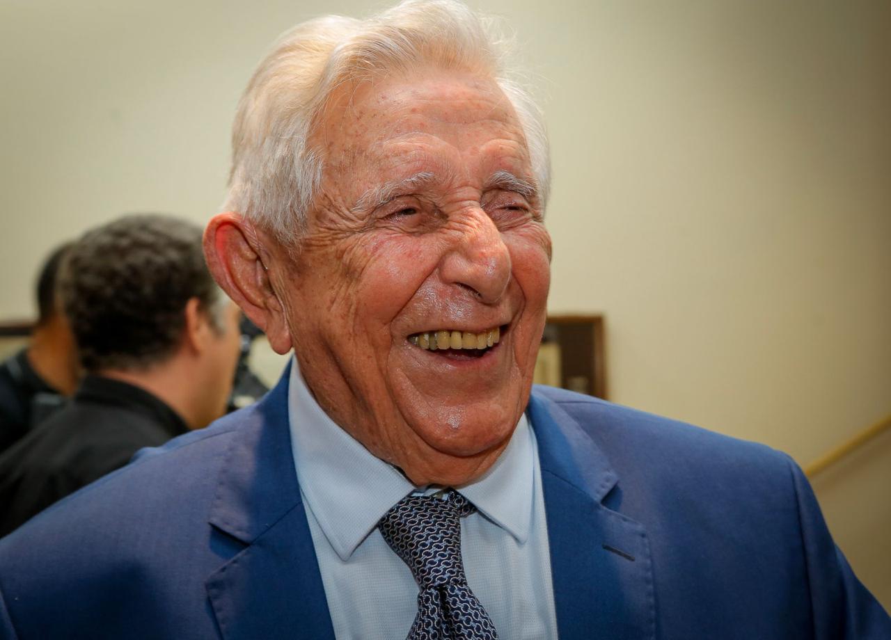 Dr. Fernando de Mendonça, fundador do INPE, é homenageado com o troféu #BrazilsBest Lifetime