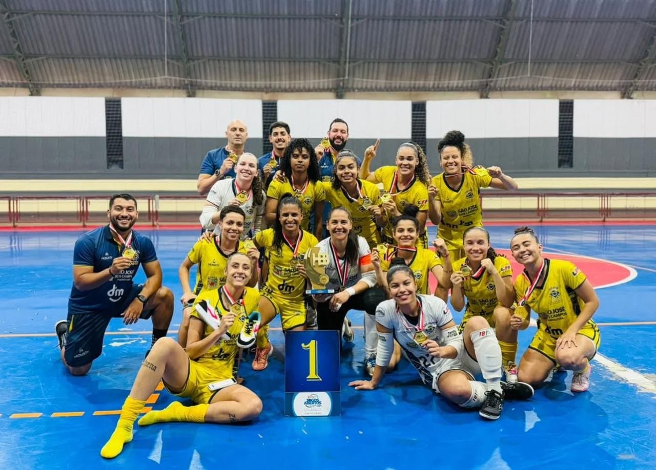São José Futsal Feminino apresenta equipe de 2025 nesta segunda