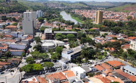 Jacareí oferece descontos especiais no pagamento do IPTU de 2025
