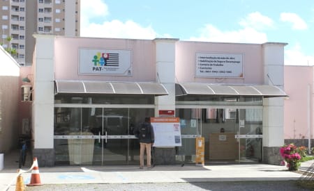 PAT de Jacareí oferece 220 vagas de trabalho temporário para o Carnaval 2025