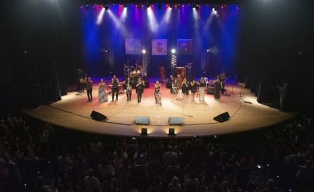 Show Mulheres reúne talentos femininos de Jacareí em apresentação solidária