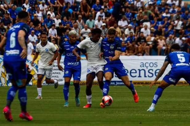 Taubaté e São José avançam para as quartas de final da série A2 e se enfrentam na próxima fase