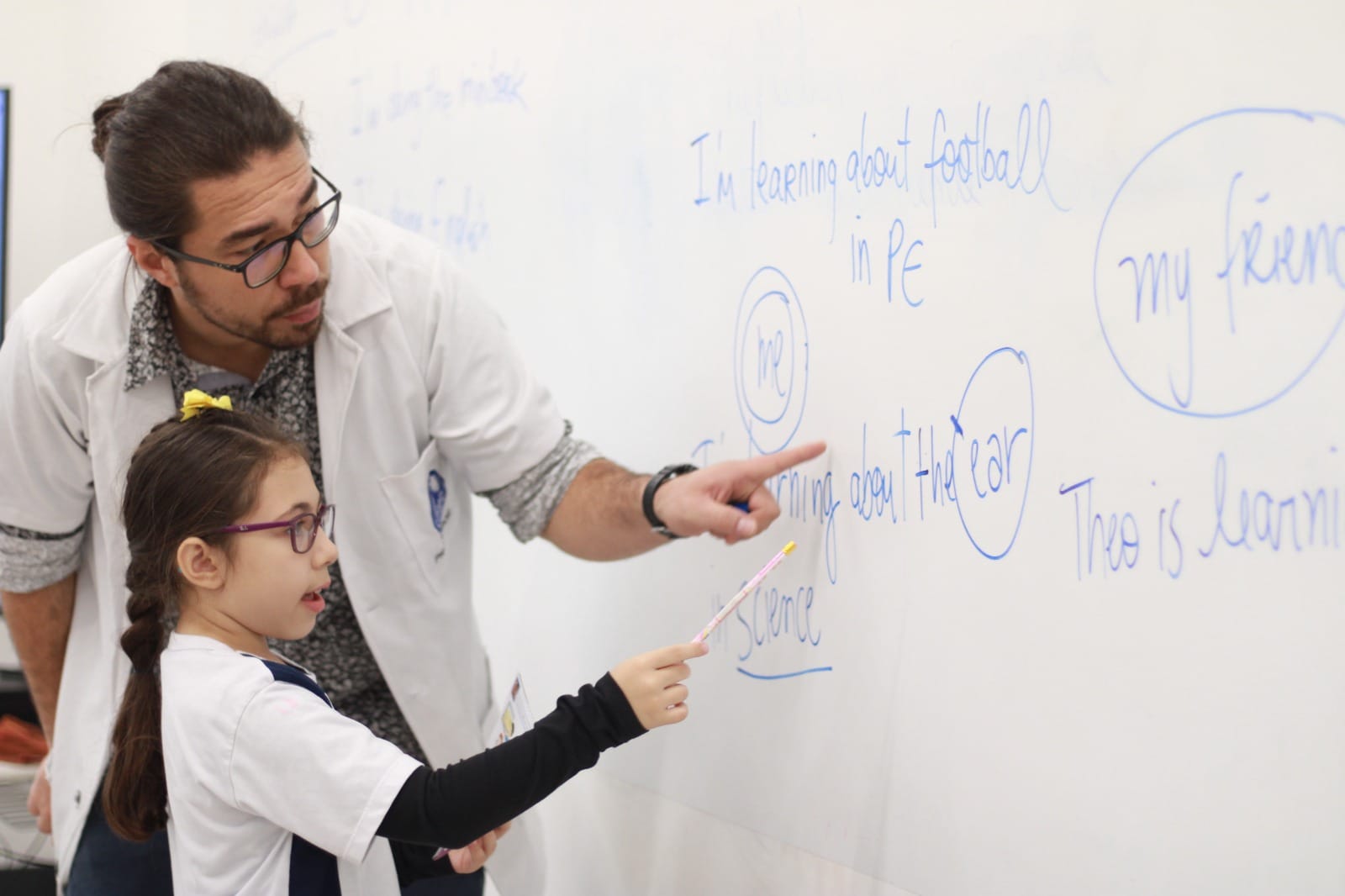 Ensino bilingue cresce no Brasil e Taubaté terá a primeira unidade de alta performance no Vale