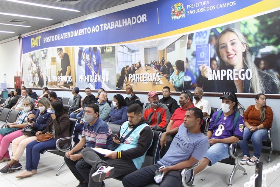 PAT de São José dos Campos oferece 476 vagas de emprego nesta segunda-feira (12)