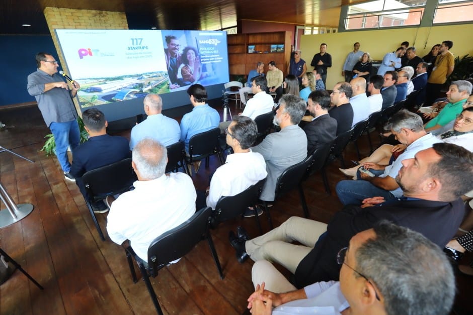 Prefeito de São José faz balanço dos 100 dias de mandato e projeta avanços na gestão pública