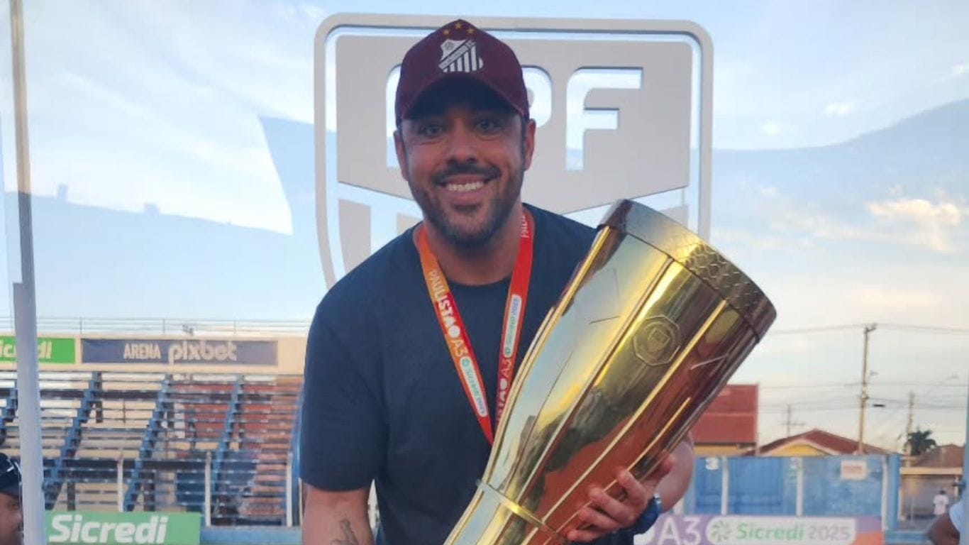 Marcelo Marelli é o novo técnico do São José para a disputa da Copa Paulista