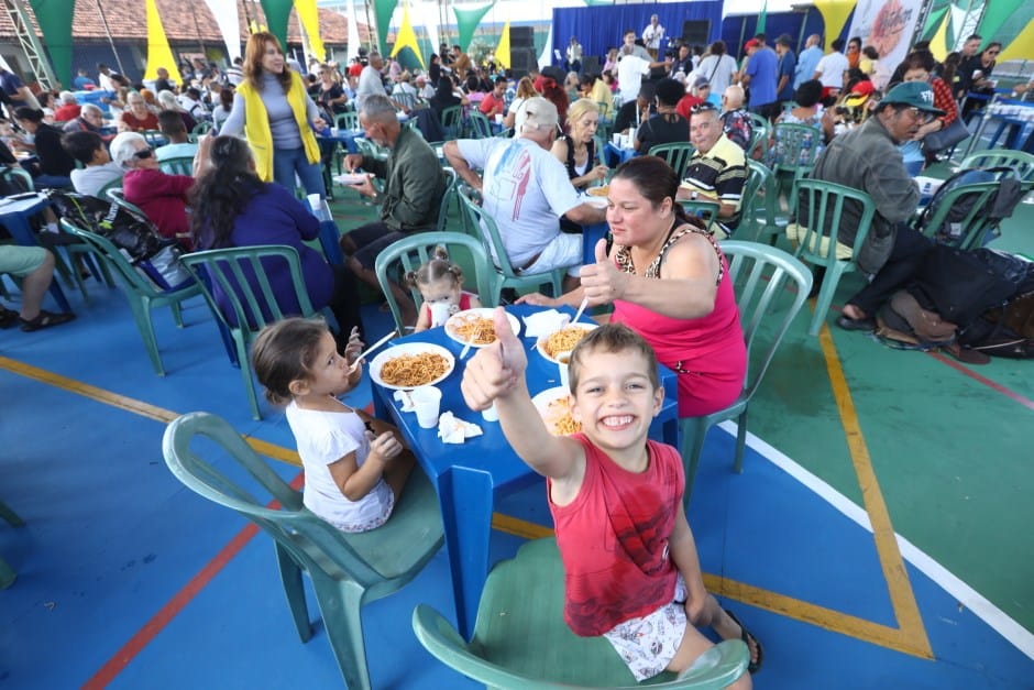 Macarronada do Novo Horizonte celebra o Dia do Trabalhador com festa e oferta de empregos