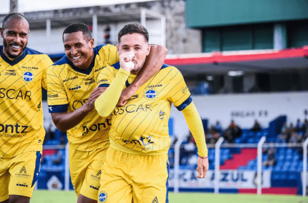 São José vence São Caetano e mantém 100% na Copa Paulista