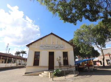 Jacareí promove encontro com artesãos para credenciamento e integração em eventos culturais
