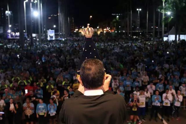 Corrida Mãe Aparecida reúne 5.500 atletas de 18 estados neste sábado (14)