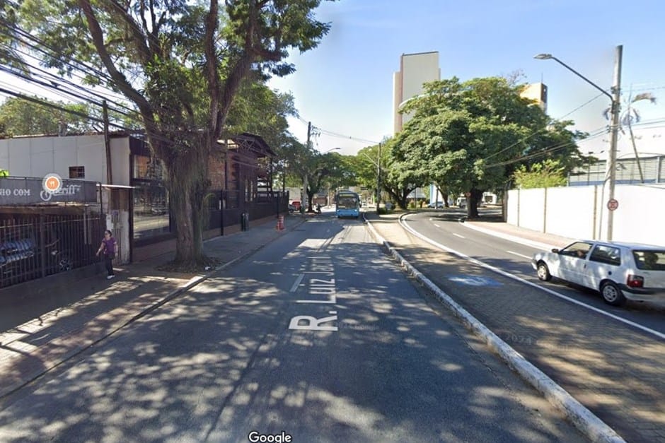 Trecho da Rua Luiz Jacinto será interditado neste domingo (15) para supressão de árvore
