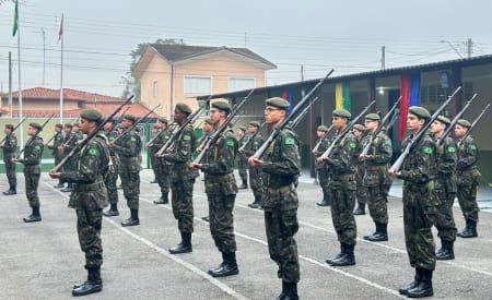 Tiro de Guerra realiza marcha de 12 km pelas ruas de Jacareí neste sábado