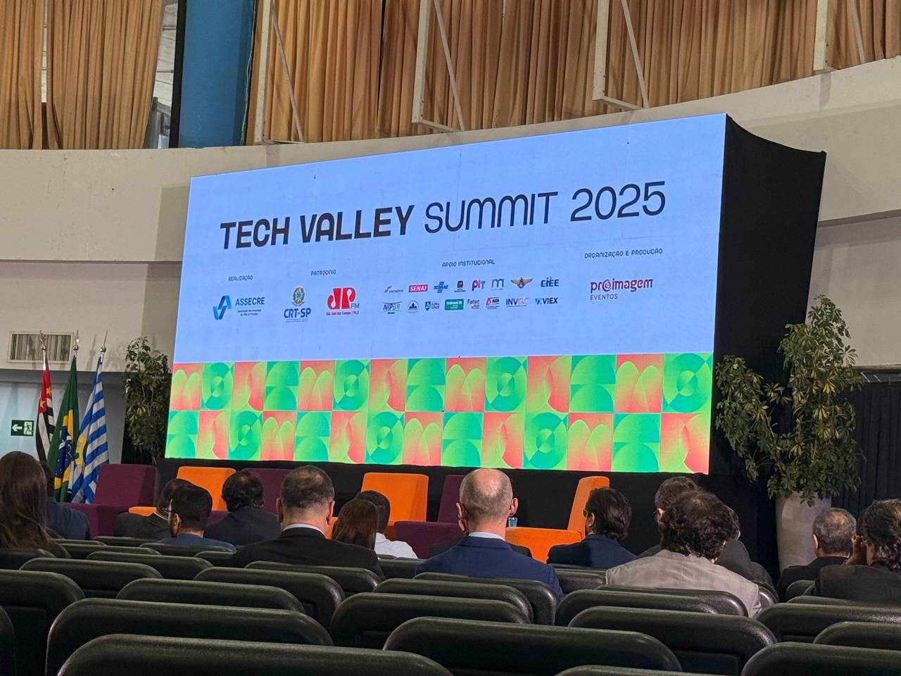 VICE-GOVERNADOR FELÍCIO RAMUTH DISCURSA NA TECH VALLEY SUMMIT