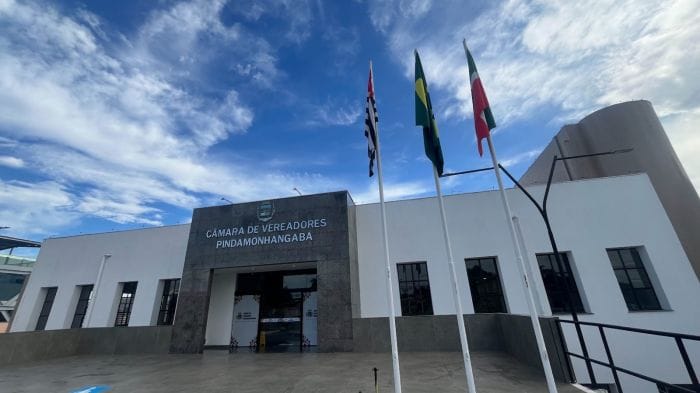 Câmara de Pindamonhangaba aprova criação de taxa de lixo com voto de desempate do presidente