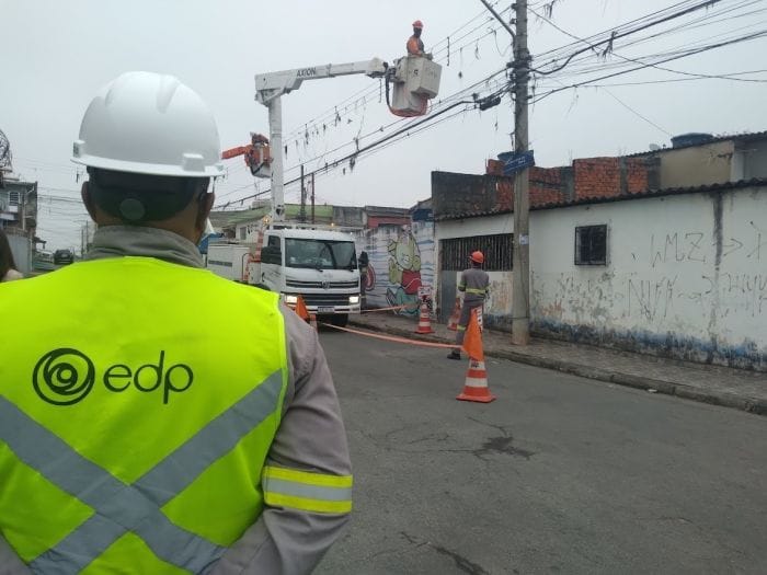 Pipas causam quase 30 mil interrupções de energia no Vale do Paraíba no 1º semestre
