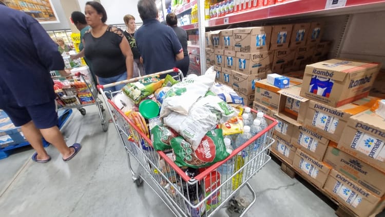 Cesta básica tem queda de preço em 15 capitais em julho, aponta pesquisa do Dieese e Conab