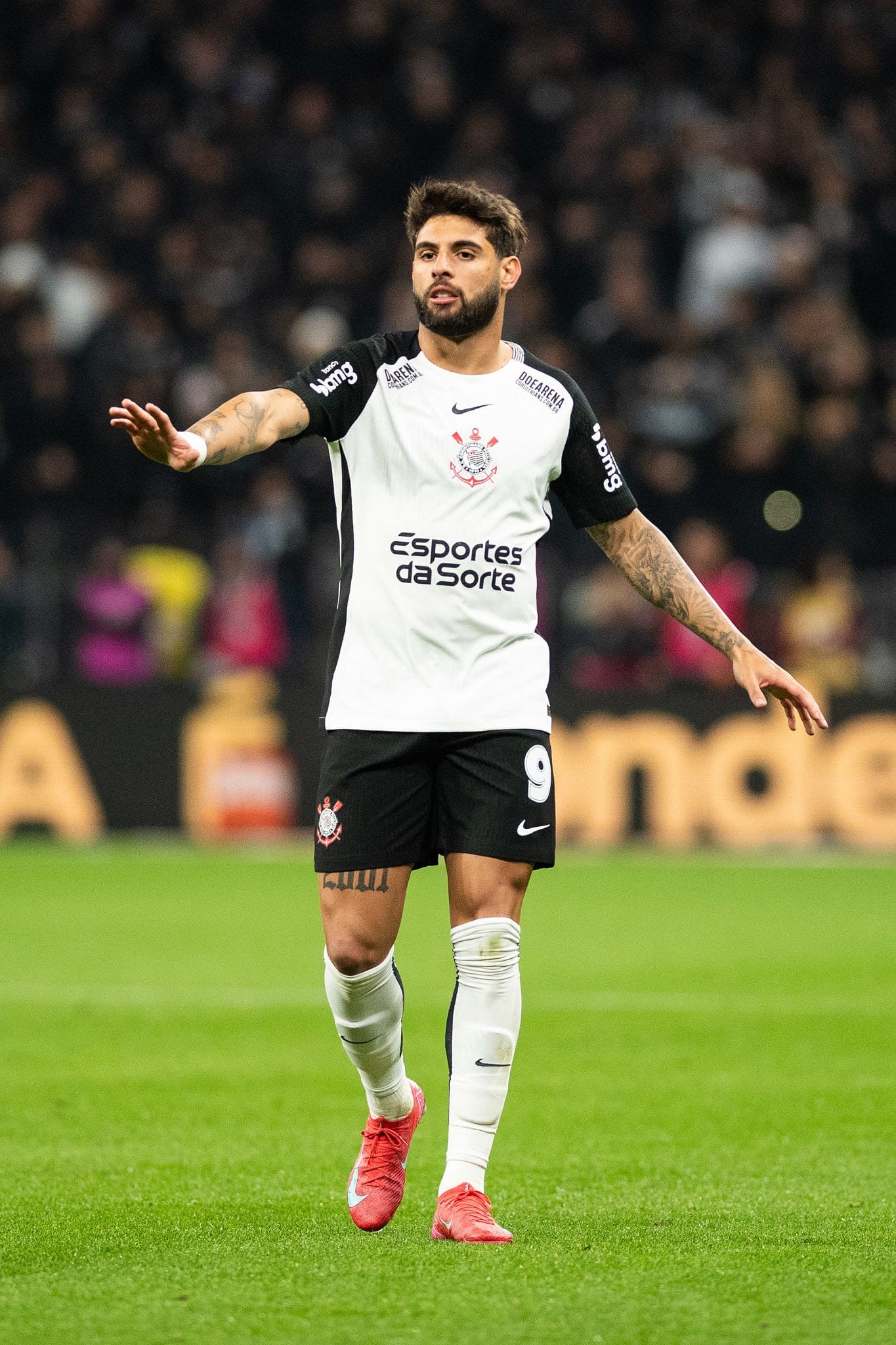 Yuri Alberto passa por cirurgia para corrigir hérnia inguinal e desfalca Corinthians por até dois meses