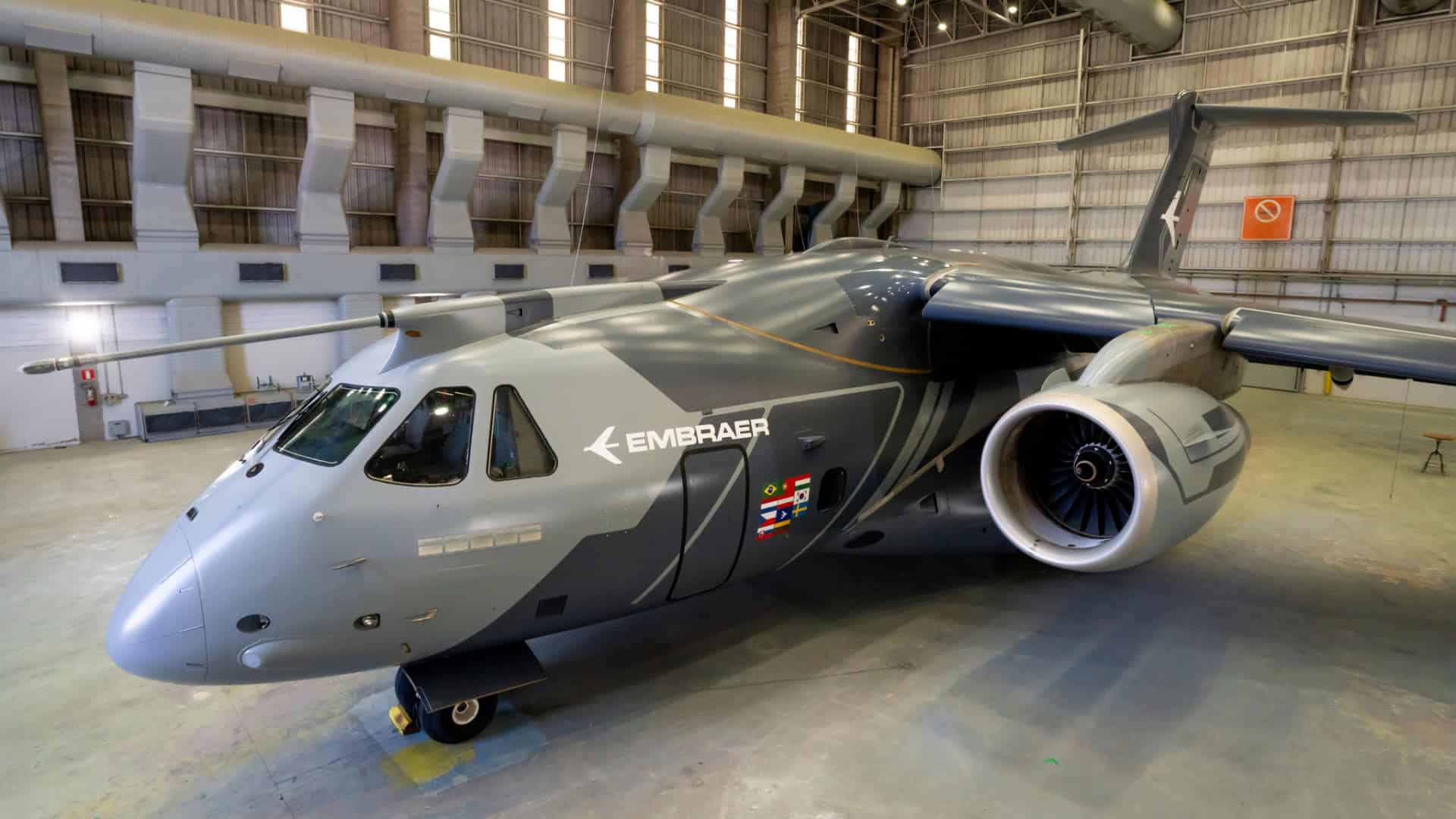 Embraer divulga nova identidade do KC-390 millennium