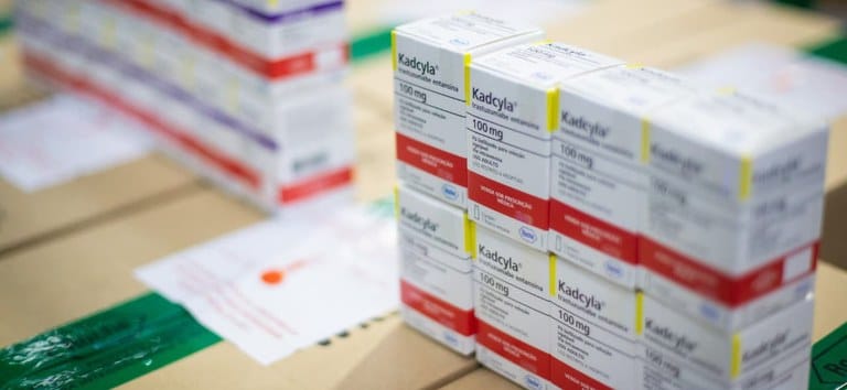 SUS recebe primeiro lote de novo medicamento contra câncer de mama HER2-positivo