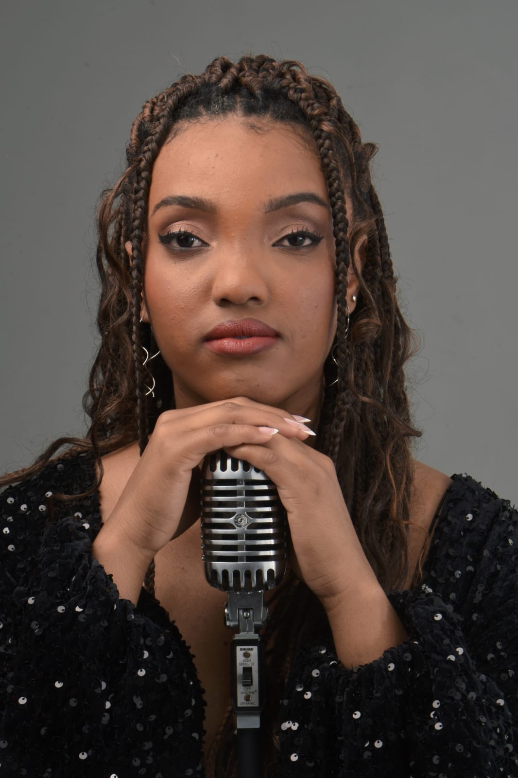 Sara Braz, revelação do karaokê, encanta jurados do The Voice Brasil